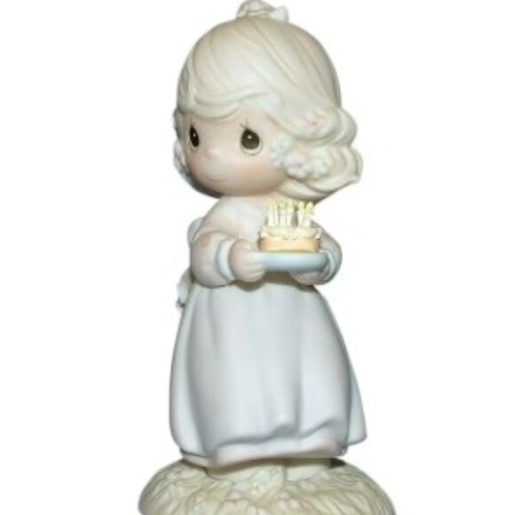 Precious Moments “May Your Birthday Be a Blessing” Figurine – Original Box - Picture 1 of 2